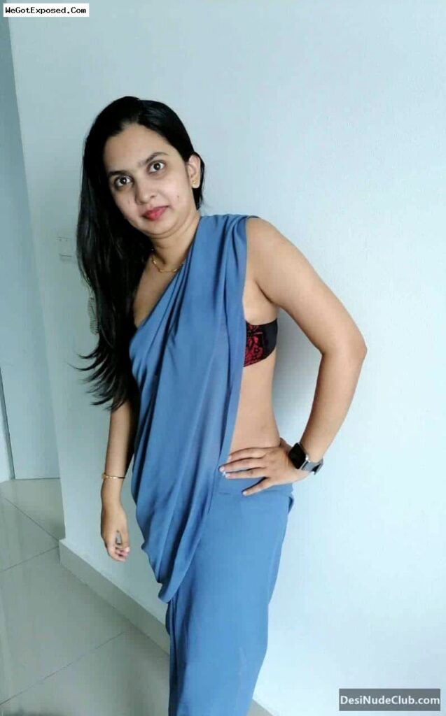 Indian Housewife Living in Foregin with Husband Leked her Pics