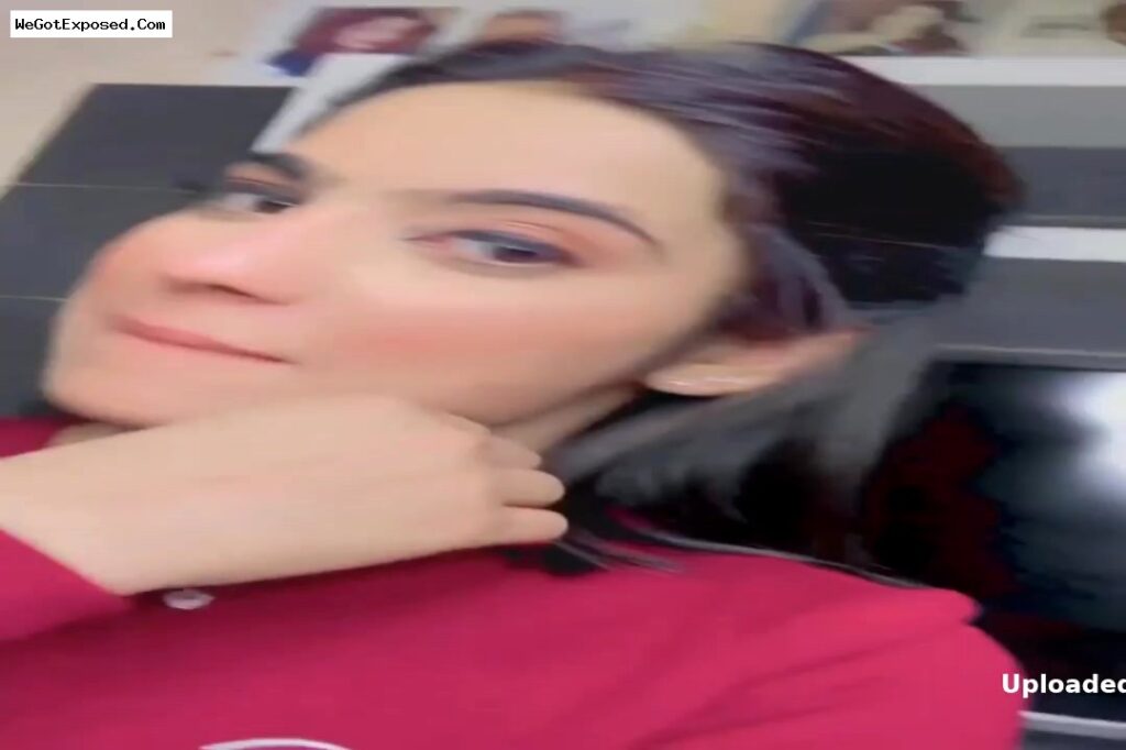 Viral Insta Girl Jasneet Nipslip Ass Leak Video