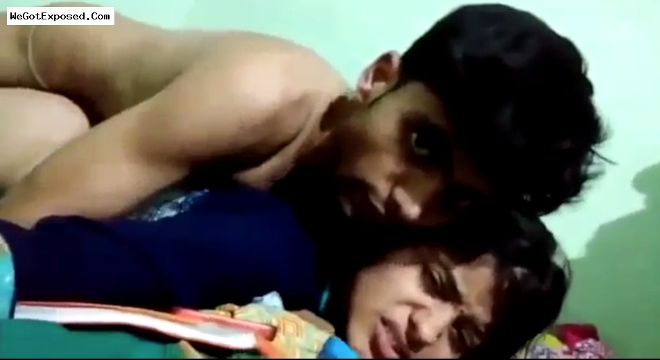 Horny Desi Teen Girl Painful Sex MMS Video