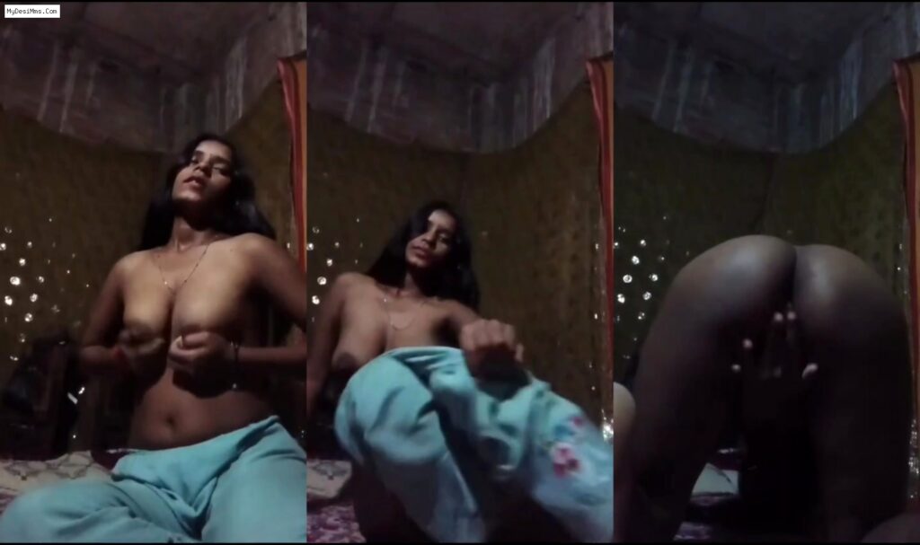 Mallu Big boobs hot GF showing selfie video and masturbation