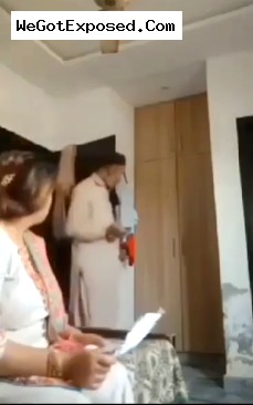Pakistani Bhabhi Kanjari Fucking Old Uncle