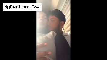 Mallu Lovers Outdoor Fucking in Indian MMS