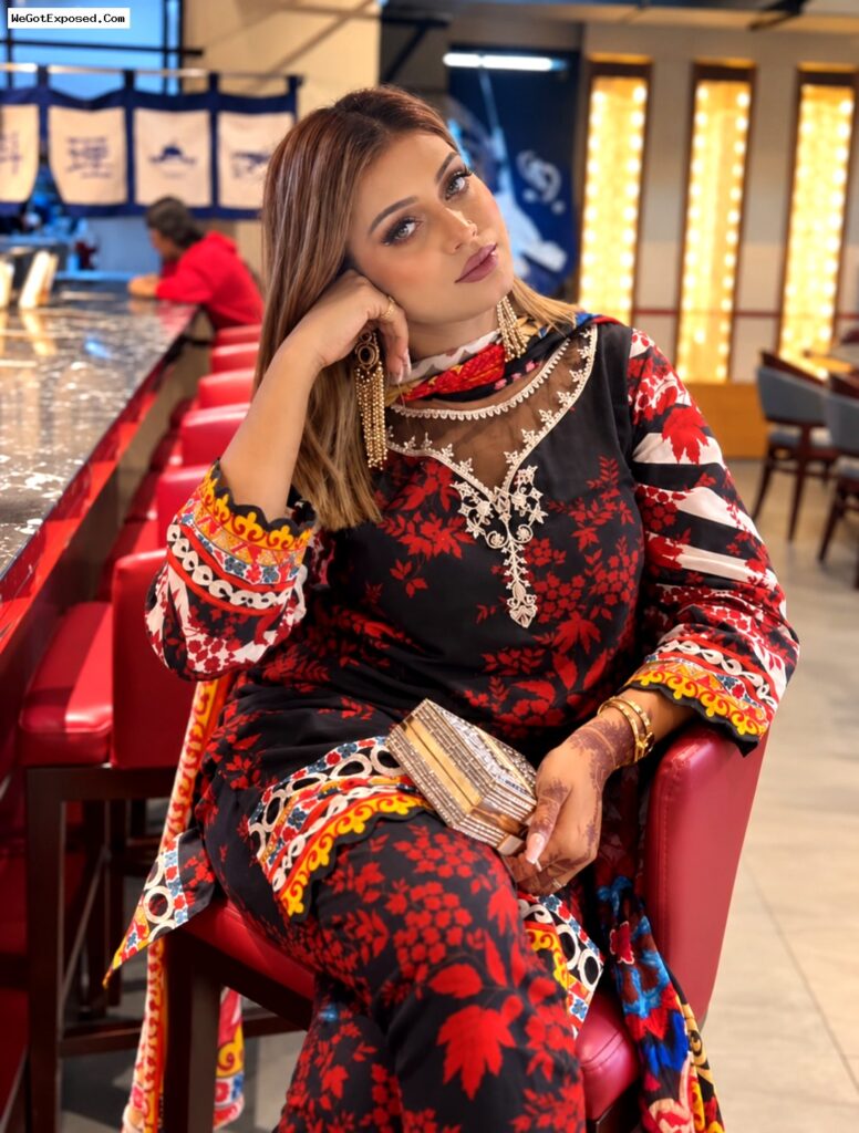 Paki Insta Model Sumaiya Saeed Sucks Cock and Gets Her Tight Pussy Fucked Hard